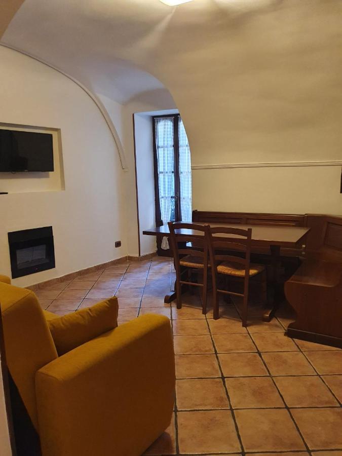 Il meridiano Dolceacqua Esterno foto
