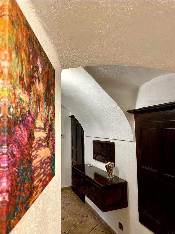 Il meridiano Dolceacqua Esterno foto